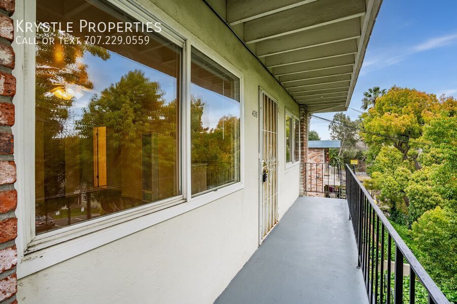 439 E O St in Benicia, CA - Building Photo