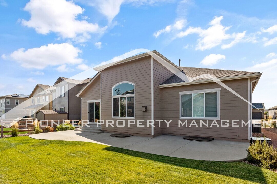 6758 Black Saddle Dr in Colorado Springs, CO - Building Photo