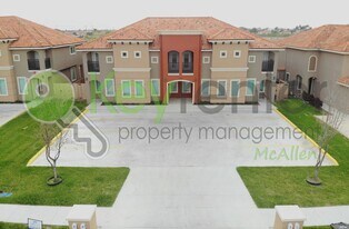 1204 E Pineridge Ave in McAllen, TX - Building Photo