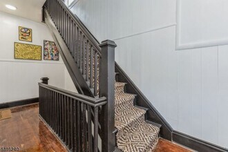 43 Pleasant Way-Unit -2 in Montclair, NJ - Building Photo - Building Photo