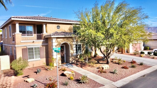 property at 83282 Wagon Rd