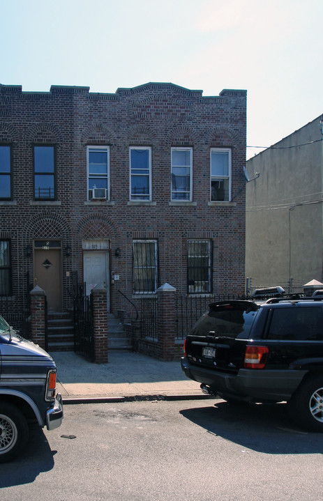 519 Bristol St in Brooklyn, NY - Foto de edificio