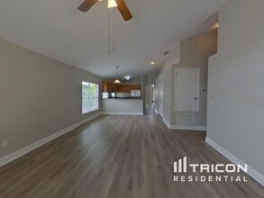 13920 Morning Frost Dr in Orlando, FL - Building Photo - Building Photo