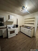 18 Woolsey St in New Haven, CT - Building Photo - Building Photo