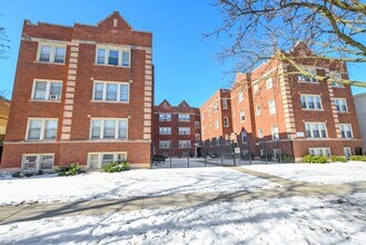 10320-28 S Walden Pkwy in Chicago, IL - Building Photo - Interior Photo