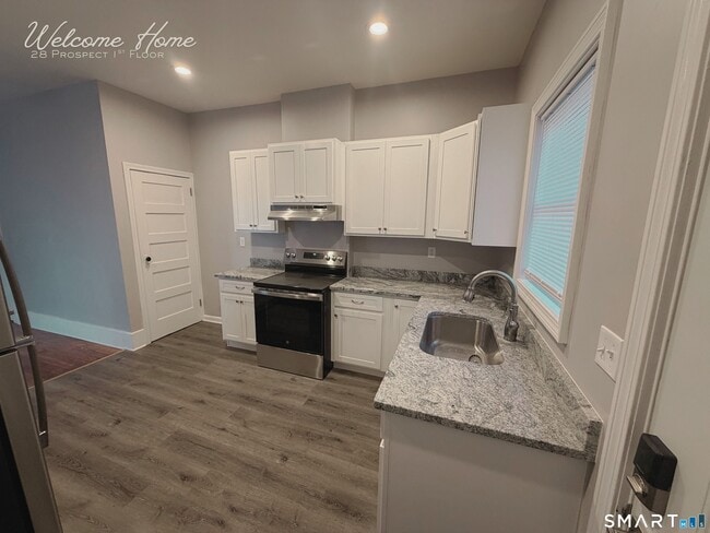 28 Prospect St in Vernon, CT - Building Photo - Building Photo