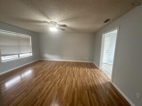 4739 Cape Cod Dr in Wichita Falls, TX - Building Photo - Building Photo