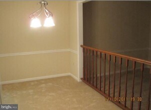 7402 Monona Terrace in Rockville, MD - Building Photo - Building Photo