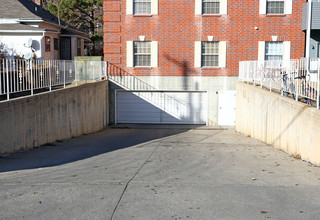 Cambridge Apartments in Lincoln, NE - Building Photo - Building Photo