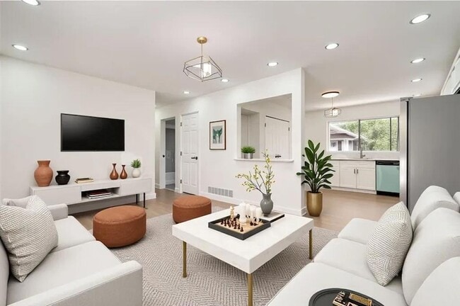 4201 Regal Ridge Rd in Austell, GA - Building Photo - Building Photo