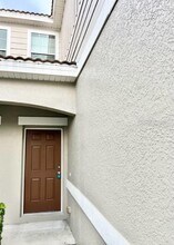 519 Glastonbury Dr in Orlando, FL - Building Photo - Building Photo