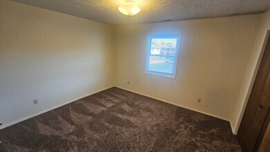 1718 N Lincoln St in Bloomington, IN - Building Photo - Building Photo