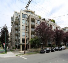 Yorkville North in Vancouver, BC - Building Photo - Building Photo