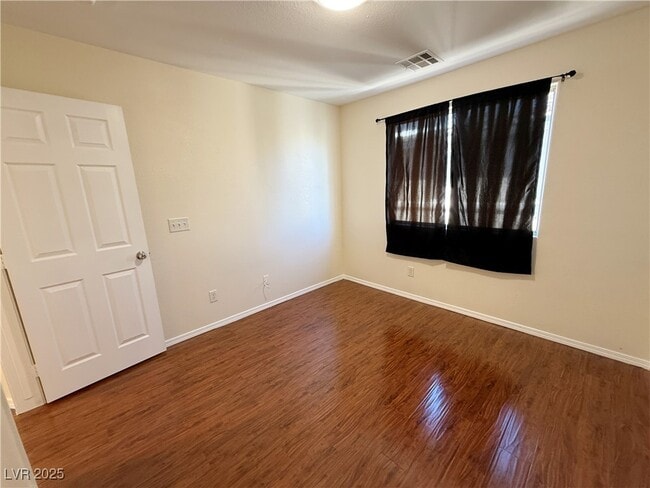 property at 1072 Valetta Flat Ave