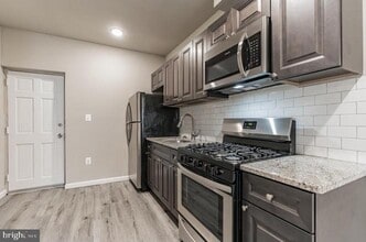 5727 Osage Ave in Philadelphia, PA - Building Photo - Building Photo