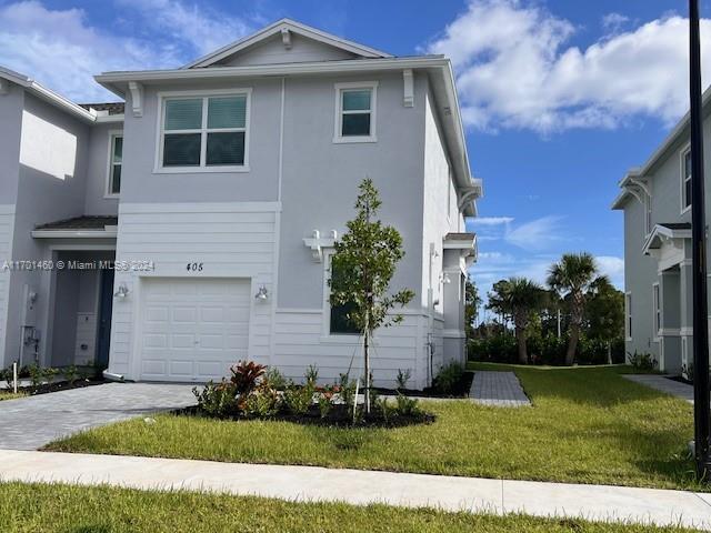 405 SE Crossoak Ln in Port St. Lucie, FL - Building Photo - Building Photo