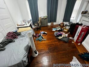 2 Centre St in Boston, MA - Building Photo - Building Photo