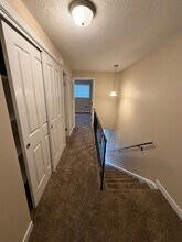 4890-4894 Sunnyside Rd SE in Salem, OR - Building Photo - Building Photo