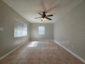 4344 Hedge Dr E in Lakeland, FL - Building Photo - Building Photo
