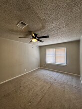 2104 20th St in Lubbock, TX - Building Photo - Building Photo