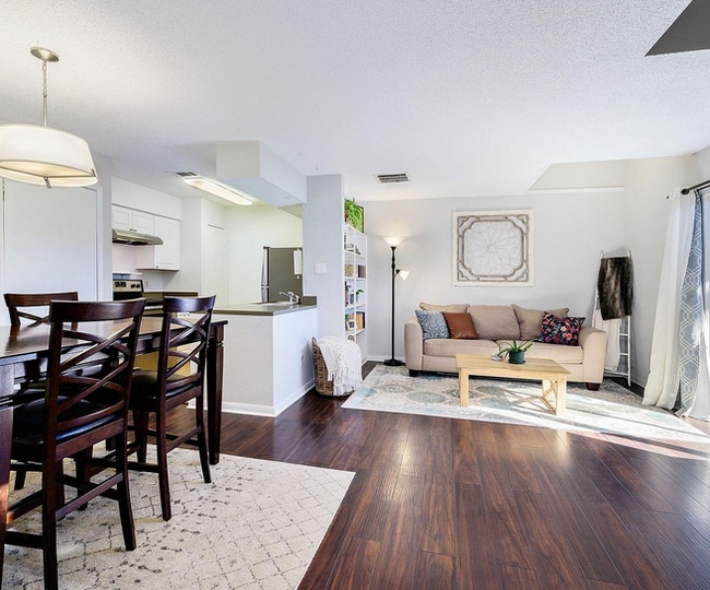 property at 1515 Sandy Springs Rd