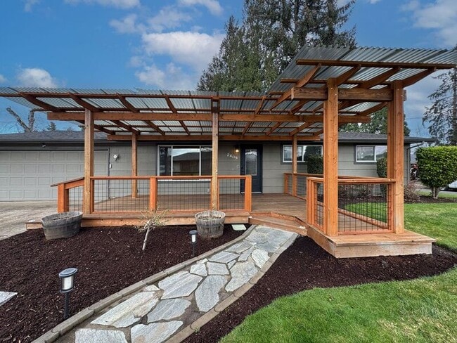 property at 2409 Ranch Dr