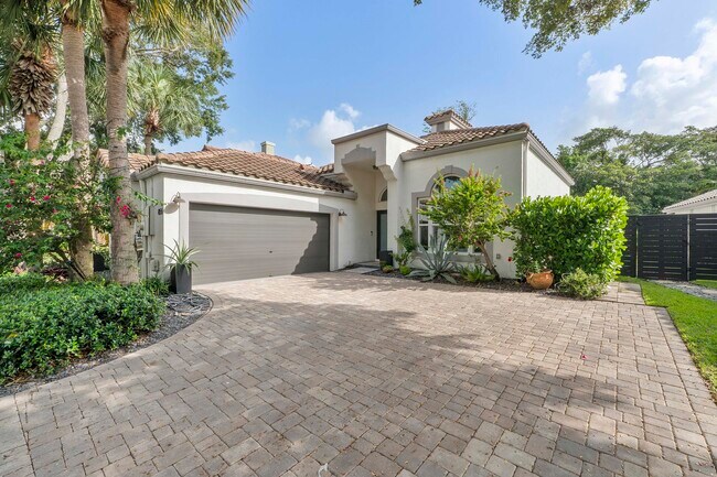 6755 NW 75th Pl in Parkland, FL - Building Photo - Building Photo