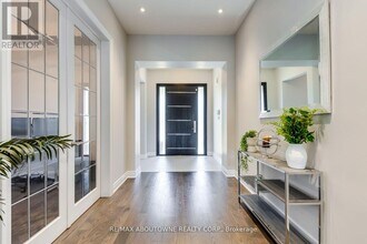 19 Raindrop Terrace in Brampton, ON - Building Photo - Building Photo