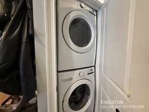 8 Nira Ave in Boston, MA - Foto de edificio - Building Photo