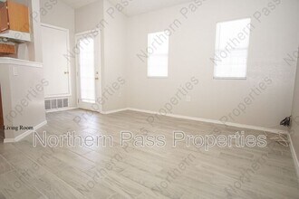 11034 Oasis Dr in El Paso, TX - Building Photo - Building Photo