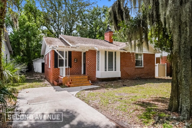 property at 7027 Barberie St