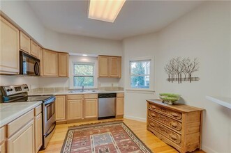 405 Ashlawn Ct in Nashville, TN - Foto de edificio - Building Photo