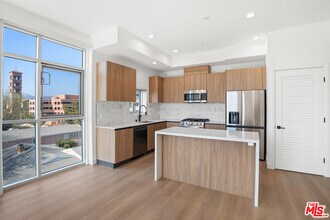 164 Chestnut St in Pasadena, CA - Building Photo - Building Photo