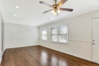 3444 Maryvale Dr photo'