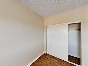 Villa Hermosa Apartments in San Diego, CA - Building Photo - Building Photo