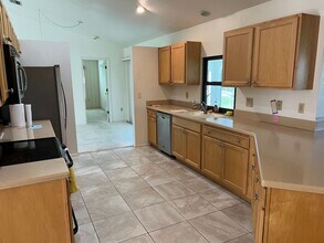 25327 Paladin Ln in Punta Gorda, FL - Building Photo - Building Photo