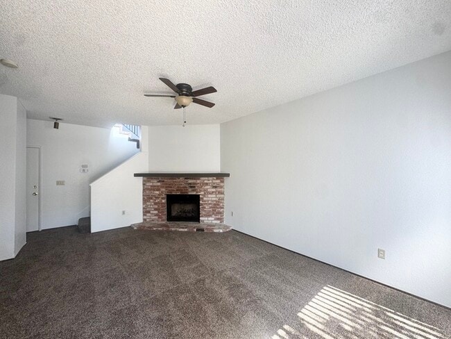 6219 Oak Valley Ln in Citrus Heights, CA - Building Photo - Building Photo