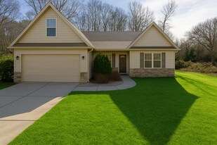 207 Blacks Dr in Greenville, SC - Building Photo