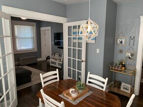 114 W 36th St, Unit 2E in Kansas City, MO - Building Photo - Building Photo