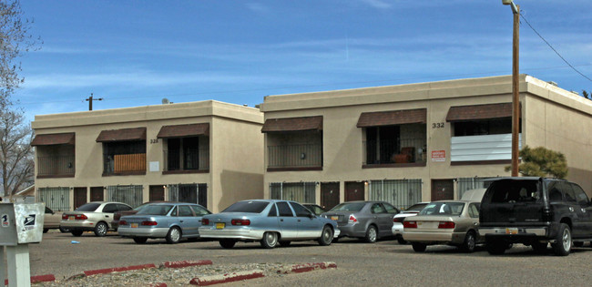 328 Grove St SE in Albuquerque, NM - Building Photo - Building Photo