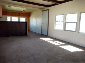 595 SW Birch Pl-Unit -C in Pilot Rock, OR - Building Photo - Building Photo