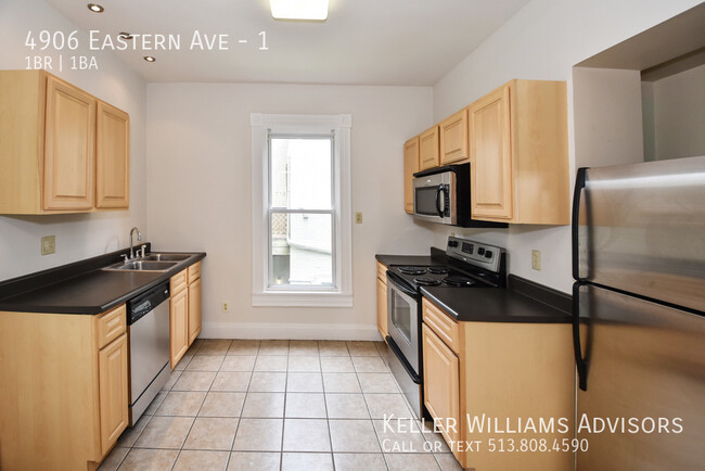 4906 Eastern Ave, Unit 1 in Cincinnati, OH - Building Photo - Building Photo