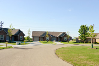 Hoover Condominiums in Dayton, OH - Building Photo - Building Photo