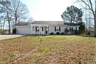 50 Boardwalk Ave in Covington, GA - Building Photo