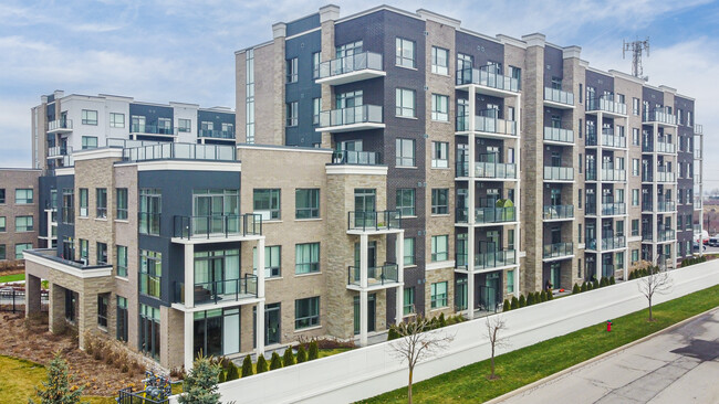 Utopia Condominiums in Beamsville, ON - Building Photo - Building Photo