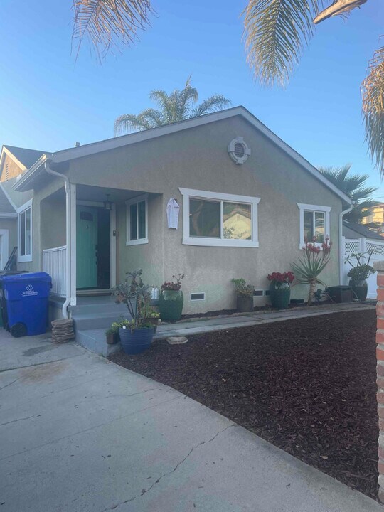 1882 Tulip St in San Diego, CA - Building Photo
