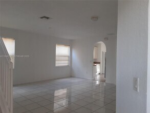 3760 NE 9th Ct in Homestead, FL - Building Photo - Building Photo