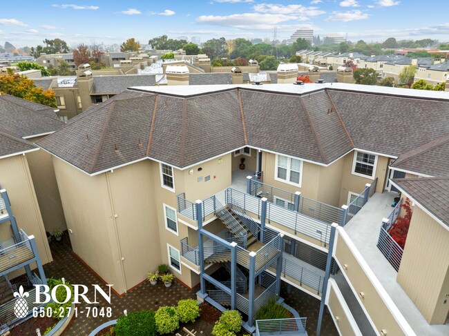 860 Meridian Bay Ln in Foster City, CA - Building Photo - Building Photo