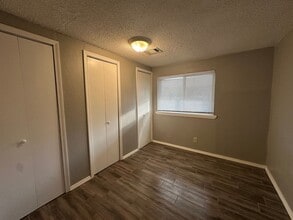 205 E Fir St in Russellville, AR - Building Photo - Building Photo