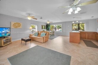 1803 E Easy St in Fort Pierce, FL - Building Photo - Building Photo